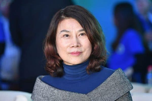 دونغ مينغ جو رئيسة شركة GREE من أفضل 100 سيدة أعمال صينية